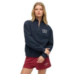 Bluza damska Superdry Athletic Essential. Niebieskie bluzy Superdry, bez wzorów, eleganckie, bez ramiączek, bez kaptura. Za 284.00 zł.