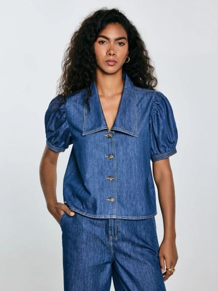 Bluzka damska jeansowa z ozdobnym kołnierzem niebieska Jones 416. Niebieskie bluzki BIG STAR, l, bez wzorów, z bawełny, eleganckie, bez kołnierzyka, bez ramiączek. W wyprzedaży za 99.99 zł.