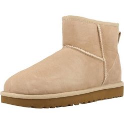 Buty Ugg Australian W Classic Mini Ii Damskie. Brązowe śniegowce UGG, bez wzorów, bez zapięcia. Za 809.00 zł.