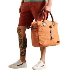 Torba sportowa Superdry Military Laptop Bag. Brązowe torby na laptopa Superdry, bez wzorów, z bawełny, na ramię. Za 139.49 zł.