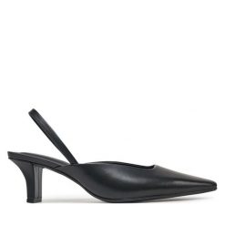 Czółenka Calvin Klein. Czarne czółenka Calvin Klein, bez wzorów, bez obcasa, bez zapięcia. Za 409.99 zł.