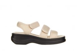 Sandały Azaleia Tania Soft Therapy Pap Off White Black 198024, Biały/Czarny, Materiał - 38. Brązowe sandały Azaleia, bez wzorów, z materiału, sportowe, bez obcasa, bez zapięcia. W wyprzedaży za 89.10 zł.