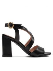 LOVE MOSCHINO Sandały JA16118G0IIA0000 Czarny. Czarne sandały Love Moschino, bez wzorów, ze skóry, bez obcasa, na słupku, bez zapięcia. Za 1,159.00 zł.