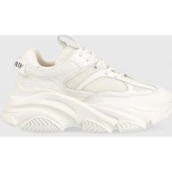 Miss Sixty sneakersy skórzane kolor biały. Białe buty sportowe lifestyle Miss Sixty, bez wzorów, sportowe, z okrągłym noskiem, bez zapięcia. Za 789.99 zł.