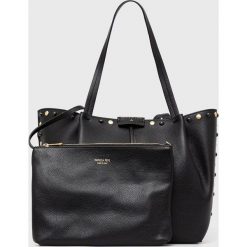 Patrizia Pepe torebka skórzana kolor czarny. Czarne shopper bag Patrizia Pepe, bez wzorów, na ramię, bez dodatków. Za 1,389.90 zł.