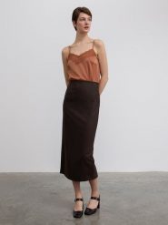 BGN Spódnica w kolorze brązowym rozmiar: 40. Brązowe spódnice BGN, bez wzorów, midi. Za 96.83 zł.