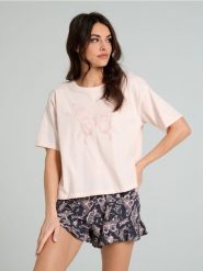Piżama dwuczęściowa z motywem motyla - kremowy. Białe piżamy Sinsay, l, bez wzorów, bez kołnierzyka, bez ramiączek. Za 39.99 zł.