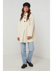 L'armoire de Suzette Płaszcz przejściowy w kolorze kremowym rozmiar: 38/40. Brązowe płaszcze L'armoire de Suzette, l, bez wzorów, klasyczne, bez kaptura. Za 100.99 zł.