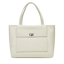 Torebka Calvin Klein. Białe shopper bag Calvin Klein, bez wzorów, bez dodatków. Za 359.99 zł.