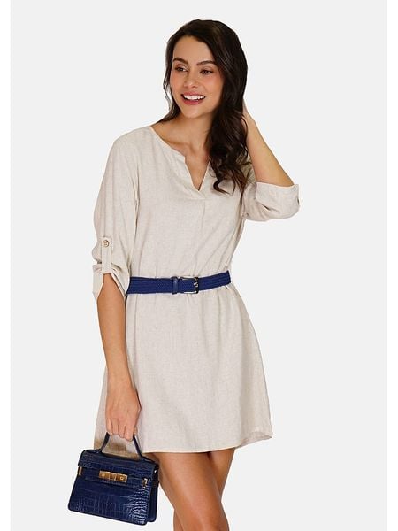 Le Jardin du Lin Sukienka w kolorze kremowym rozmiar: 38. Brązowe sukienki Le jardin du lin, bez wzorów, klasyczne, bez kołnierzyka, bez ramiączek, mini. Za 110.29 zł.