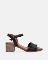KLASYCZNE SANDAŁY NA OBCASIE VE-053 BLK. Sandały Venezia, bez wzorów, ze skóry, klasyczne, bez obcasa, na obcasie, bez zapięcia. Za 329.00 zł.