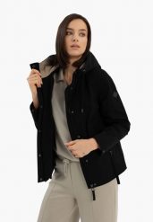 Kurtka wodoodporna z kapturem J-LAGUSTI. Brązowe kurtki Volcano, l, bez wzorów, z materiału, z kapturem. Za 339.99 zł.