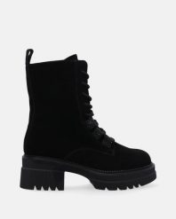 ZAMSZOWE BOTKI NA PLATFORMIE 53C0222 BLACK. Czarne botki Venezia, bez wzorów, ze skóry, bez obcasa, na platformie, bez zapięcia. Za 319.00 zł.