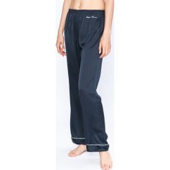 Emporio Armani - Spodnie piżamowe. Piżamy marki Emporio Armani. W wyprzedaży za 219.90 zł.