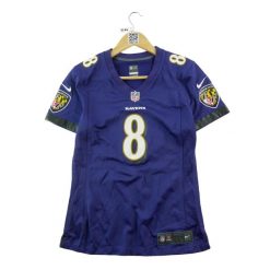 Second life - Nike damska koszulka NFL Baltimore Ravens 8 - Jak nowy. Fioletowe t-shirty sportowe Nike, l, bez wzorów, bez ramiączek, do piłki nożnej. Za 170.36 zł.