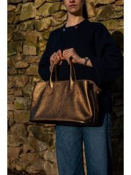 Maison héritage PARIS Skórzana torebka "Milia" w kolorze złotym - 39 x 25 x 17 cm rozmiar: onesize. Żółte torebki klasyczne maison héritage PARIS, bez wzorów, z materiału, bez dodatków. Za 650.45 zł.