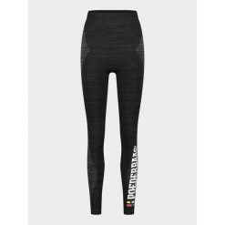 Koszulka termoaktywna 3/4 narciarska damska Poederbaas Lightweight. Czarne bielizna termoaktywna damska POEDERBAAS, bez wzorów, z elastanu, bez ramiączek, narciarskie. Za 216.99 zł.