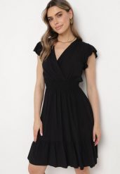 Czarna Bawełniana Sukienka Midi z Kopertowym Dekoltem i Falbankami Xeniabia. Czarne sukienki Born2be, na spotkanie biznesowe, l, bez wzorów, z bawełny, eleganckie, bez kołnierzyka, bez ramiączek, midi, kopertowe. W wyprzedaży za 38.49 zł.