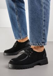 Czarne Sznurowane Półbuty Mokasyny w Żeglarskim Stylu Charnys. Czarne mokasyny Born2be, bez wzorów, z jeansu. Za 119.99 zł.