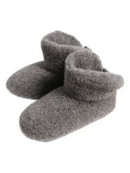 Kaiser Naturfellprodukte Kapcie wełniane 'Kim" w kolorze szarym rozmiar: 39. Szare kapcie Kaiser Naturfellprodukte, bez wzorów, z materiału. Za 135.49 zł.