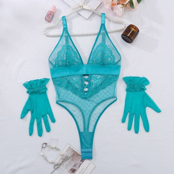 Body koronkowe z delikatnym wzorem Seonaid. Czarne body i gorsety Intica, bez wzorów, z koronki, bez ramiączek. Za 139.00 zł.