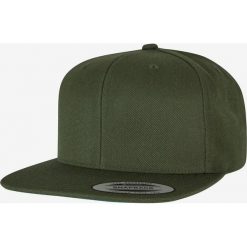 Czapka typu snapback Flexfit Classic. Zielone czapki z daszkiem FLEXFIT, bez wzorów, z wełny, klasyczne. Za 68.15 zł.