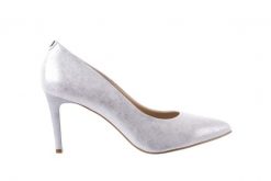 Czółenka Bayla-056 1816-1089 Srebrny Metaliczny 20, Skóra naturalna - 41. Szare czółenka Bayla, bez wzorów, z materiału, biznesowe, bez obcasa, na obcasie, bez zapięcia. W wyprzedaży za 152.10 zł.