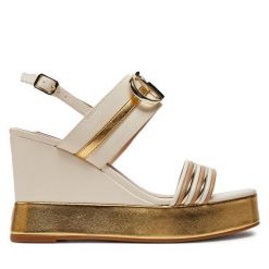 Sandały Liu Jo. Brązowe sandały Liu Jo, bez wzorów, bez obcasa, na koturnie, bez zapięcia. Za 379.99 zł.