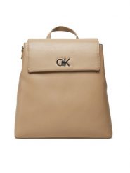Calvin Klein Plecak Ck Flap Backpack With Conv Strap K60K613038 Beżowy. Brązowe plecaki Calvin Klein, bez wzorów, ze skóry, bez dodatków. Za 489.99 zł.