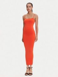 Wolford Sukienka codzienna Strap Fatal 57185 Czerwony Slim Fit. Czerwone sukienki Wolford, na co dzień, m, bez wzorów, z syntetyku, bez kołnierzyka, bez ramiączek, proste. Za 549.99 zł.