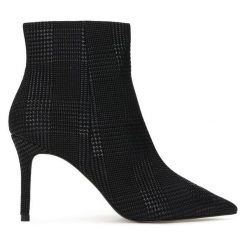 Botki Kazar. Czarne botki Kazar, bez wzorów, bez obcasa, na szpilce, bez zapięcia. Za 449.00 zł.