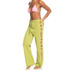 Spodnie turystyczne damskie Roxy Miles Away. Zielone spodnie dresowe Roxy, bez wzorów, z bawełny. Za 161.70 zł.