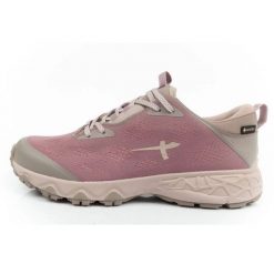 Buty Tamaris Gtx 23757-30 544 różowe z membraną. Czerwone buty treningowe bez wzorów, z gore-texu, bez zapięcia, wspinaczkowe, gore-tex. Za 365.58 zł.