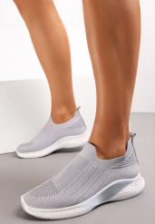 Szare Buty Sportowe na Tłoczonej Podeszwie z Elastyczną Cholewką Taiden. Szare buty sportowe lifestyle Renee, bez wzorów, sportowe, bez zapięcia. W wyprzedaży za 47.99 zł.