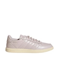 Buty damskie adidas Breaknet Sleek. Czerwone buty treningowe adidas, bez wzorów, z gumy, bez zapięcia. Za 189.00 zł.