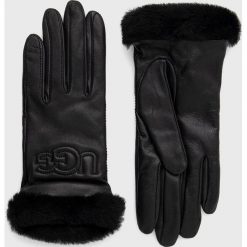 UGG Rękawiczki skórzane damskie kolor czarny. Czarne rękawiczki UGG, bez wzorów. Za 519.99 zł.