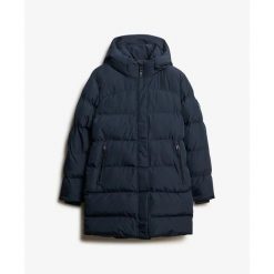 Damska kurtka puchowa Superdry Sports. Niebieskie kurtki Superdry, na zimę, xs, bez wzorów, z puchu, biznesowe, z kapturem. Za 703.00 zł.