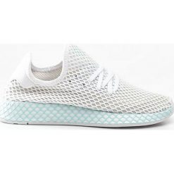 Sneakersy białe Adidas Deerupt Runner W CG6089 - biały / niebieski. Białe buty sportowe lifestyle adidas, bez wzorów, sportowe, bez zapięcia. Za 399.99 zł.