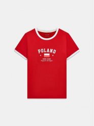 Guess Jeans T-Shirt 183096 Czerwony Classic Fit. Czerwone t-shirty Guess Jeans, s, z aplikacjami, z jeansu, bez kołnierzyka, bez ramiączek. Za 159.99 zł.
