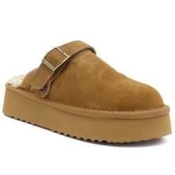 Skórzane klapki damskie ocieplane na platformie camel Big Star UU274696. Brązowe klapki BIG STAR, bez wzorów, ze skóry, retro, bez obcasa, na platformie, bez zapięcia. Za 189.99 zł.