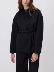 Kurtka z wełną - czarny. Czarne kurtki Reserved, l, bez wzorów, z tkaniny, bez kaptura. Za 299.99 zł.