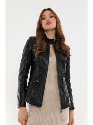 Basics & More Skórzana kurtka w kolorze czarnym rozmiar: M. Czarne kurtki Basics & More, m, bez wzorów, ze skóry, bez kaptura. Za 317.62 zł.