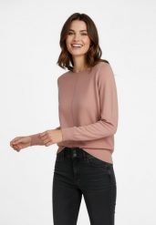 Luźny sweter S-MINDY. Czerwone swetry Volcano, m, bez wzorów, z dzianiny, biznesowe, bez ramiączek. Za 139.99 zł.