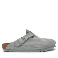 Klapki Birkenstock. Zielone klapki Birkenstock, bez wzorów, bez obcasa, bez zapięcia. Za 679.99 zł.