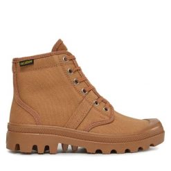 Trapery Palladium. Brązowe traperki Palladium, bez wzorów, bez obcasa, bez zapięcia. Za 519.99 zł.