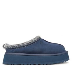 Kapcie Ugg. Niebieskie kapcie UGG, bez wzorów. Za 549.99 zł.
