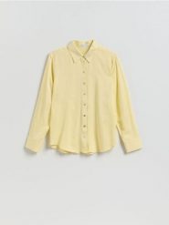 Koszula z wiskozą - żółty. Żółte koszule Reserved, l, bez wzorów, z lyocellu, bez kołnierzyka, bez ramiączek. Za 89.99 zł.