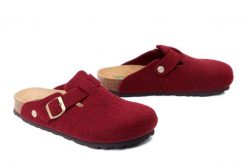 DR. BRINKMANN 320267-41 bordeaux, kapcie damskie. Czerwone kapcie Dr. Brinkmann, bez wzorów. Za 186.92 zł.