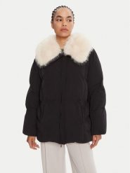 Patrizia Pepe Kurtka zimowa 8O0194 A629 Czarny Regular Fit. Czarne kurtki Patrizia Pepe, na zimę, bez wzorów, z syntetyku, bez kaptura. Za 1,899.00 zł.