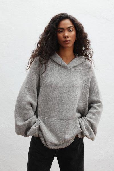 Sweter z kapturem typu oversize w kolorze GREY - LAFFI-UNI. Szare swetry Marsala, uniwersalny, bez wzorów, z jeansu, boho, bez ramiączek. Za 589.90 zł.